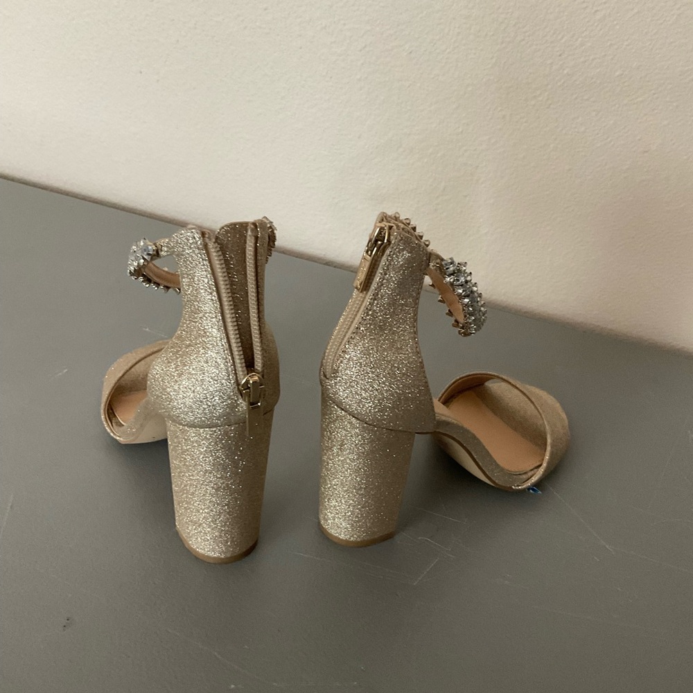 Elegant Gold Glitter Heels